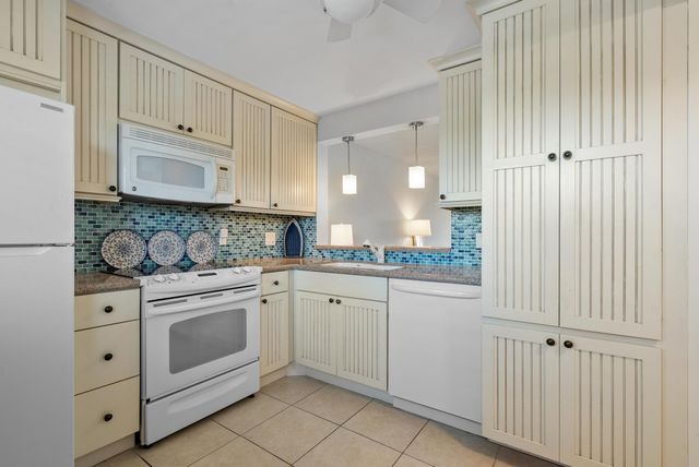 2809 Florida Boulevard 307, Delray Beach, FL 33483