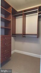3650 S GLEBE RD #944, Arlington, VA 22202