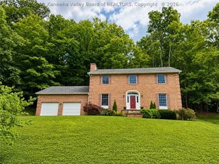 2213 Deer Trail(S), St Albans, WV 25177