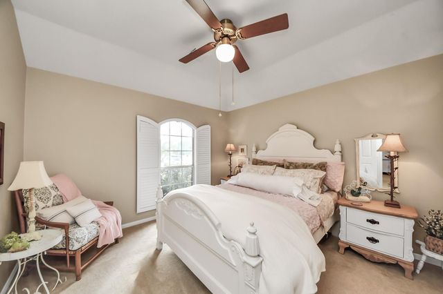 2003 Spreading Oak Lane, Richmond, TX 77406