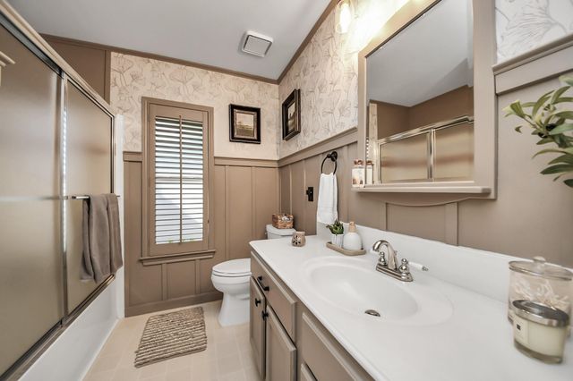 2003 Spreading Oak Lane, Richmond, TX 77406