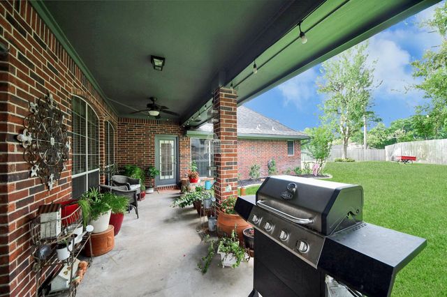 2003 Spreading Oak Lane, Richmond, TX 77406