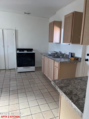 447 E 35th Street, Tucson, AZ 85713