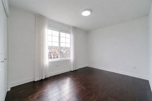 667 Hickory Street, Mundelein, IL 60060