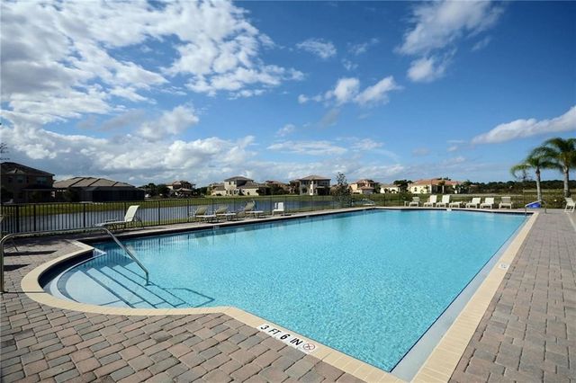2199 Harwick Circle SW, Vero Beach, FL 32968