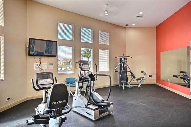 2199 Harwick Circle SW, Vero Beach, FL 32968