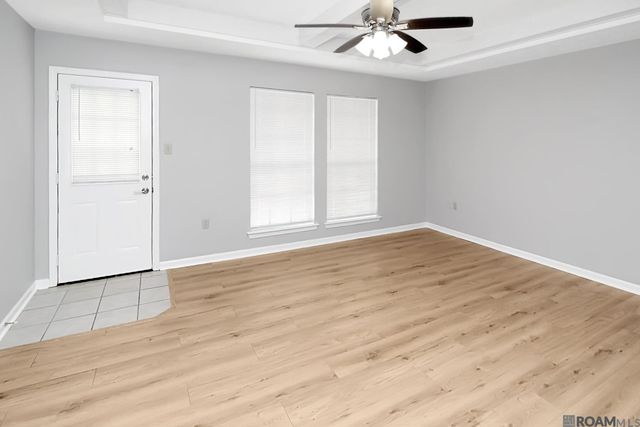 18726 Old Jefferson, Baton Rouge, LA 70817