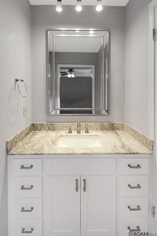 18726 Old Jefferson, Baton Rouge, LA 70817