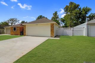 18726 Old Jefferson, Baton Rouge, LA 70817