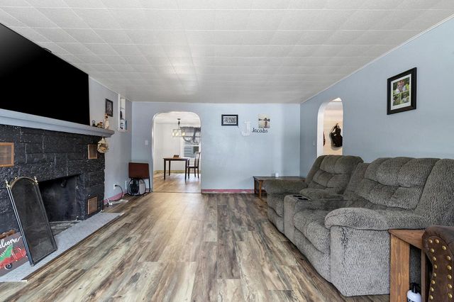 1905 32nd STREET, Two Rivers, WI 54241