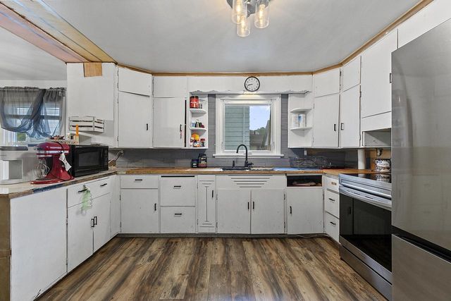 1905 32nd STREET, Two Rivers, WI 54241