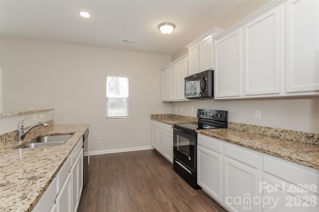 1325 Waylon Avenue, Gastonia, NC 28054