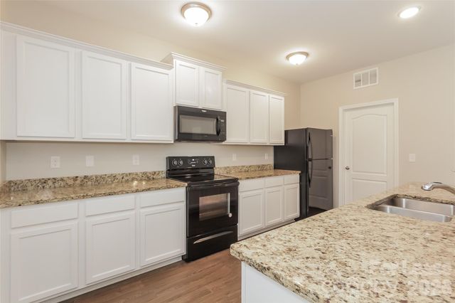 1325 Waylon Avenue, Gastonia, NC 28054