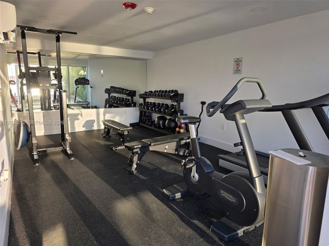 7928 West Dr 307, North Bay Village, FL 33141