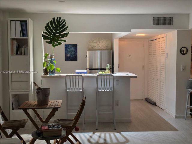 7928 West Dr 307, North Bay Village, FL 33141
