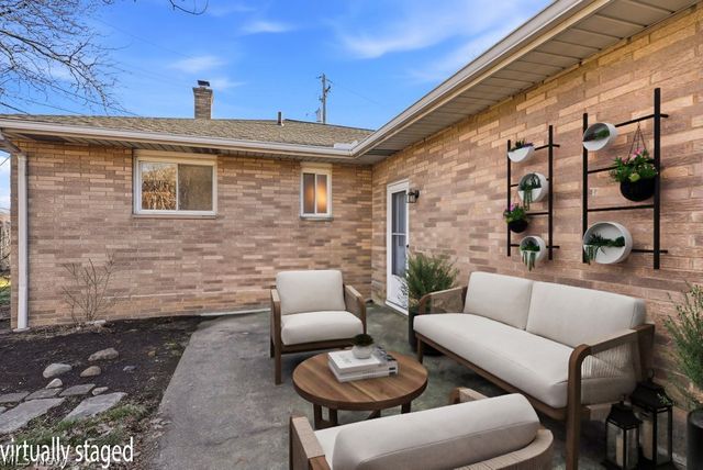 5504 Carol Jean Boulevard, Garfield Heights, OH 44125