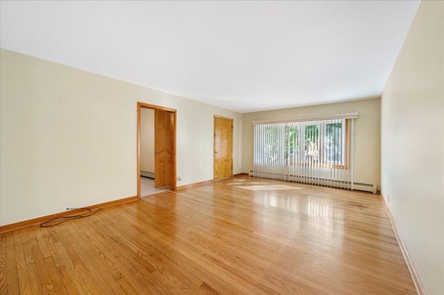 1630 N 15th Avenue, Melrose Park, IL 60160