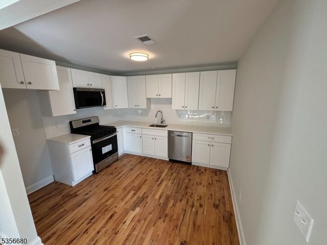 758 Somerset St 2, Watchung Boro, NJ 07069