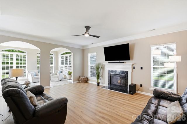 134 Lamplighter Lane, Mooresville, NC 28115