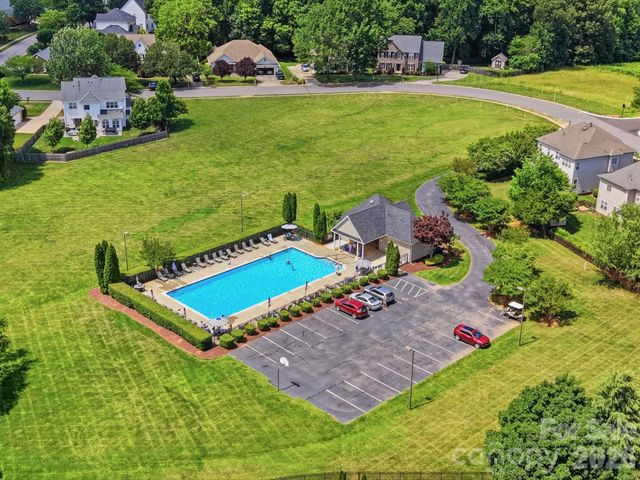134 Lamplighter Lane, Mooresville, NC 28115