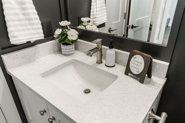 24 Kloe Lane 24, Sycamore, IL 60178