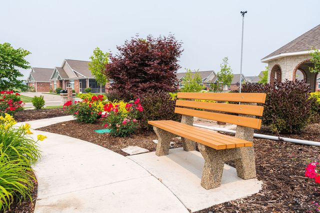 24 Kloe Lane 24, Sycamore, IL 60178