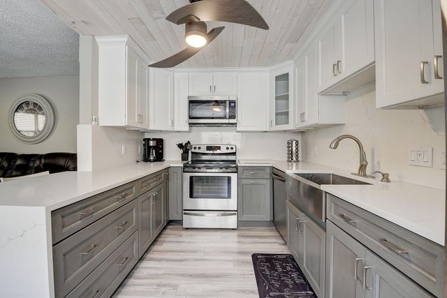151 Saxony D, Delray Beach, FL 33446