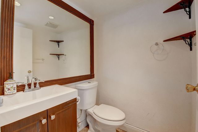 151 Saxony D, Delray Beach, FL 33446