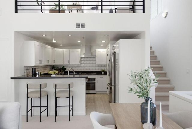 1902 Jameston Lane, Daly City, CA 94014