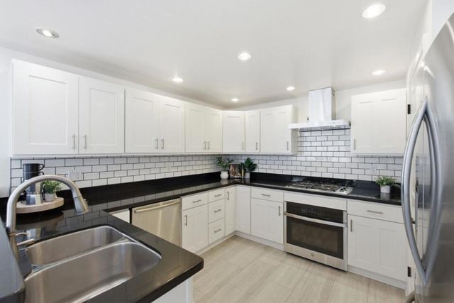 1902 Jameston Lane, Daly City, CA 94014