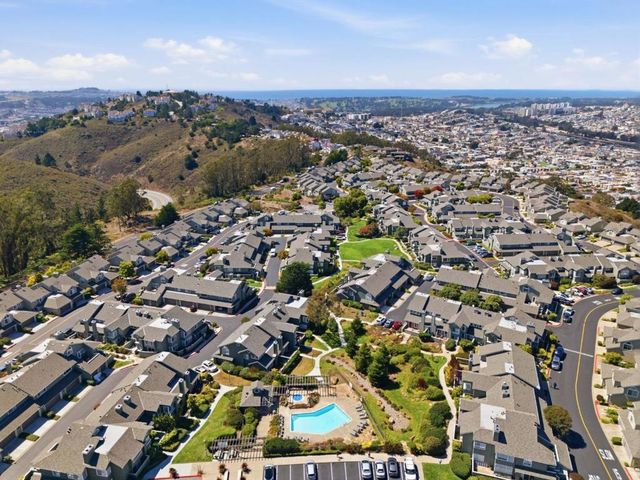 1902 Jameston Lane, Daly City, CA 94014