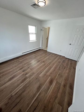 94 Roger Avenue, Inwood, NY 11096