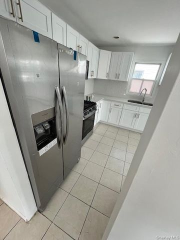 94 Roger Avenue, Inwood, NY 11096