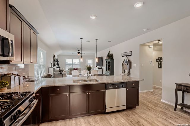 31660 Bard Lane, Bulverde, TX 78163