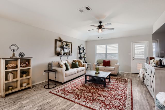 31660 Bard Lane, Bulverde, TX 78163