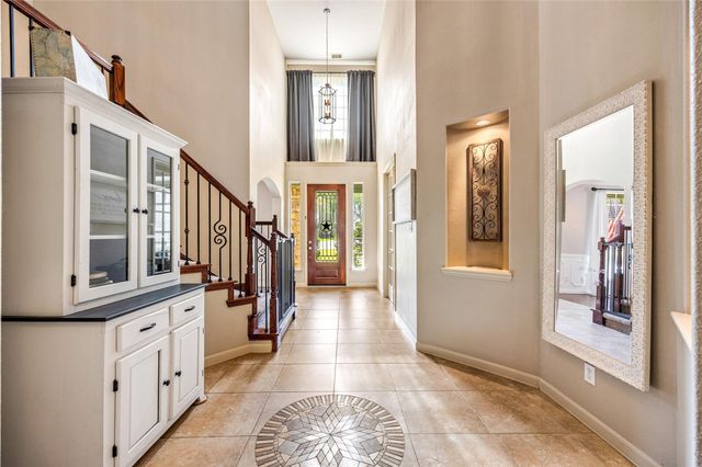 1007 Commons Waterway Drive, Huffman, TX 77336