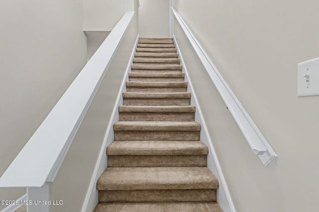 9450 Stone Point Drive, Olive Branch, MS 38654