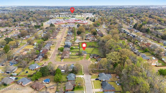 9450 Stone Point Drive, Olive Branch, MS 38654