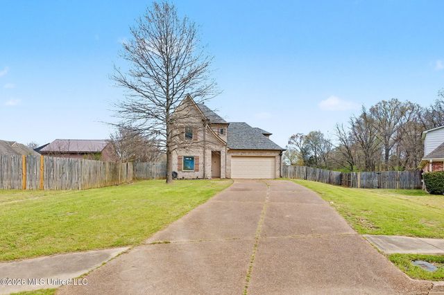 9450 Stone Point Drive, Olive Branch, MS 38654