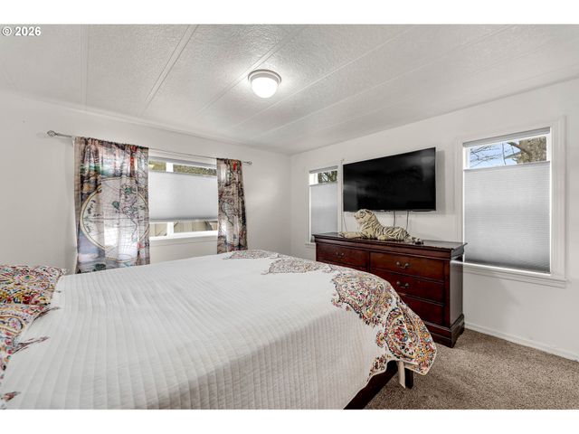 15411 Se MILL PLAIN Blvd C12, Vancouver, WA 98684