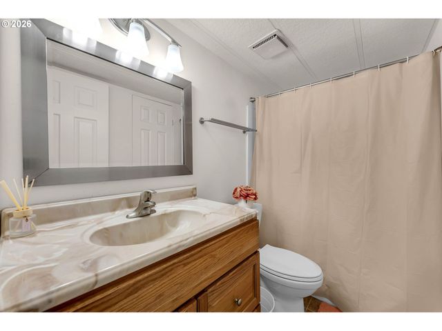 15411 Se MILL PLAIN Blvd C12, Vancouver, WA 98684