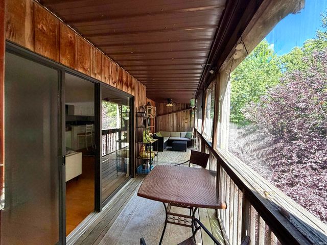 9525 S Pointe Lasalles Dr Unit 86, Bloomington, IN 47401