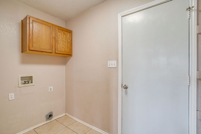 109 Paula Drive, Joshua, TX 76058