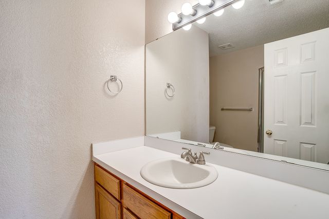 109 Paula Drive, Joshua, TX 76058