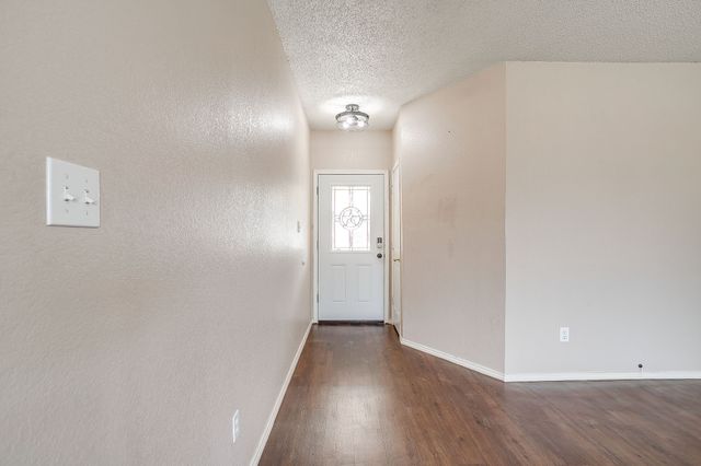 109 Paula Drive, Joshua, TX 76058