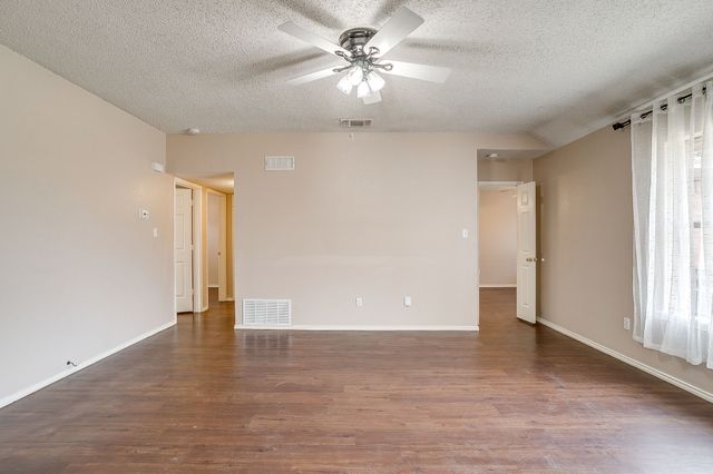 109 Paula Drive, Joshua, TX 76058