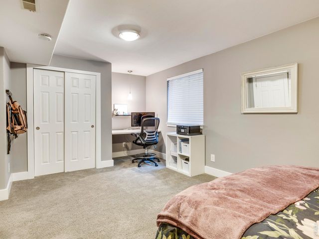 9437 Cherryvale Ln, Highlands Ranch, CO 80126