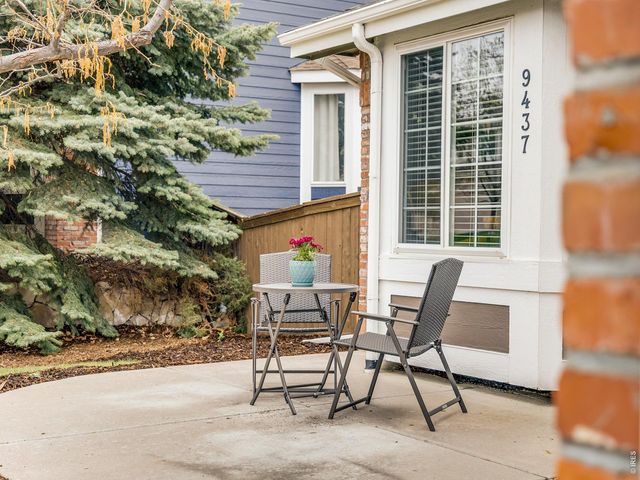 9437 Cherryvale Ln, Highlands Ranch, CO 80126