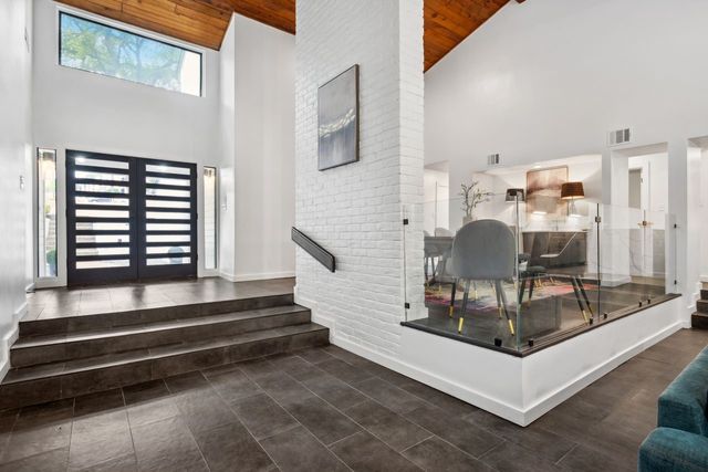 10823 Stone Canyon Road, Dallas, TX 75230