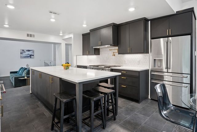 10823 Stone Canyon Road, Dallas, TX 75230